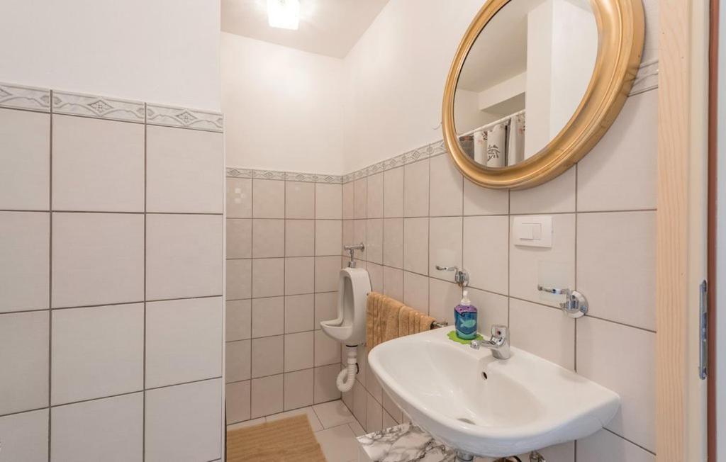 Apartman Aja Kaštelir Eksteriør billede